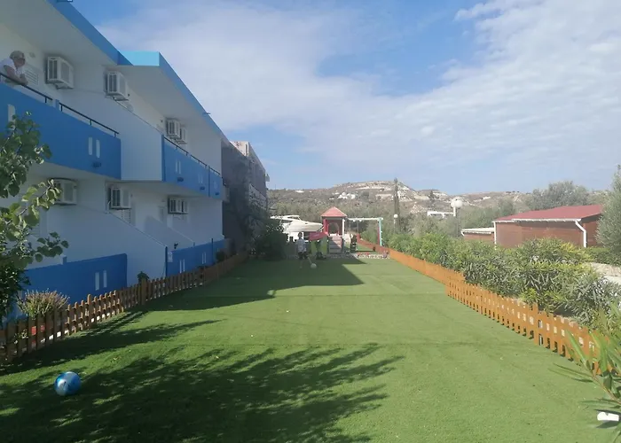 Apartahotel Stamatia 3*